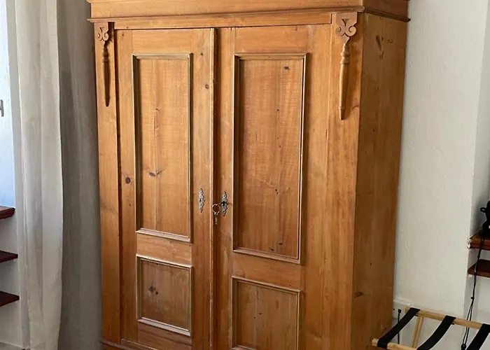 Meraki House * Корони